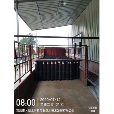 高强抗裂自粘聚合物改性沥青防水卷材图1