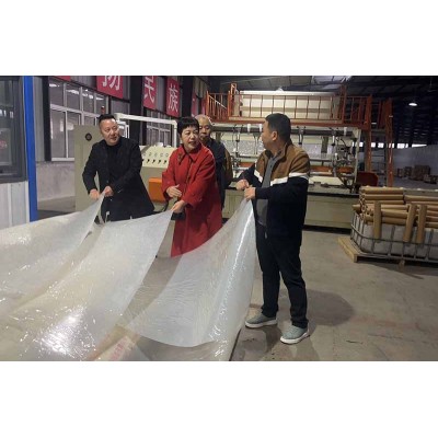 反应型高分子自粘胶膜卷材用量