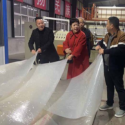 预铺反粘型非沥青基高分子自粘卷材图1