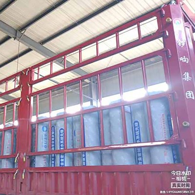 高强聚酯胎道路抗裂卷材图1